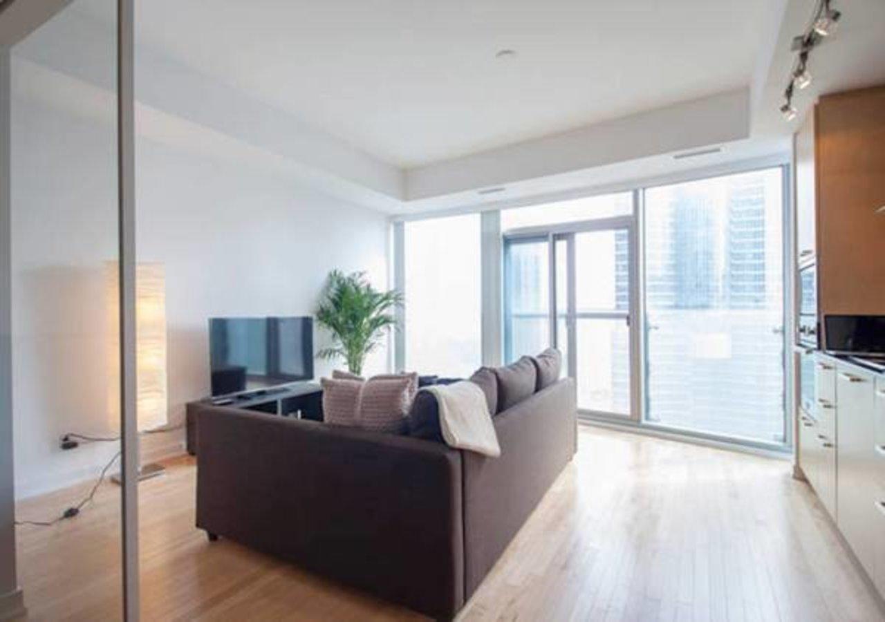 Jp Stays - Lakeview Condos Toronto Exterior photo